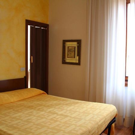 B&B Edelweiss Castione della Presolana Buitenkant foto