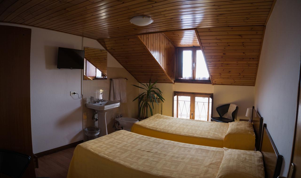 B&B Edelweiss Castione della Presolana Buitenkant foto