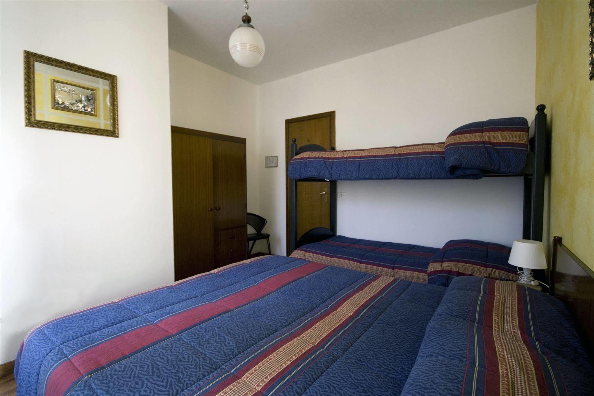 B&B Edelweiss Castione della Presolana Buitenkant foto