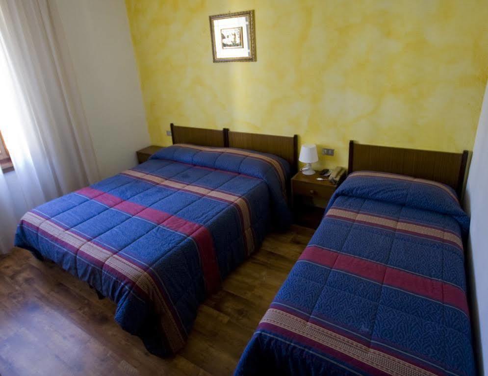 B&B Edelweiss Castione della Presolana Buitenkant foto