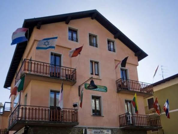 B&B Edelweiss Castione della Presolana Buitenkant foto